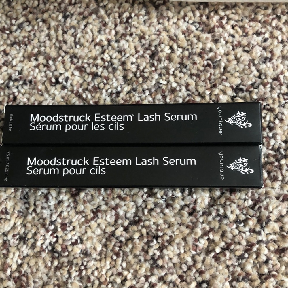 Younique Moonstruck a steam lash serum-ONE AVAILABLE